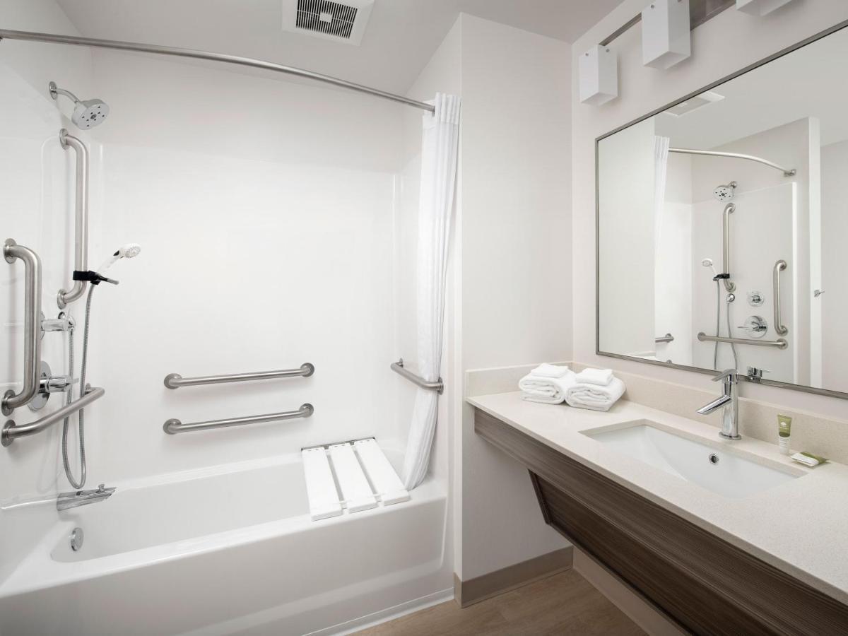 Woodspring Suites Seattle シアトル（ワシントン州） エクステリア 写真